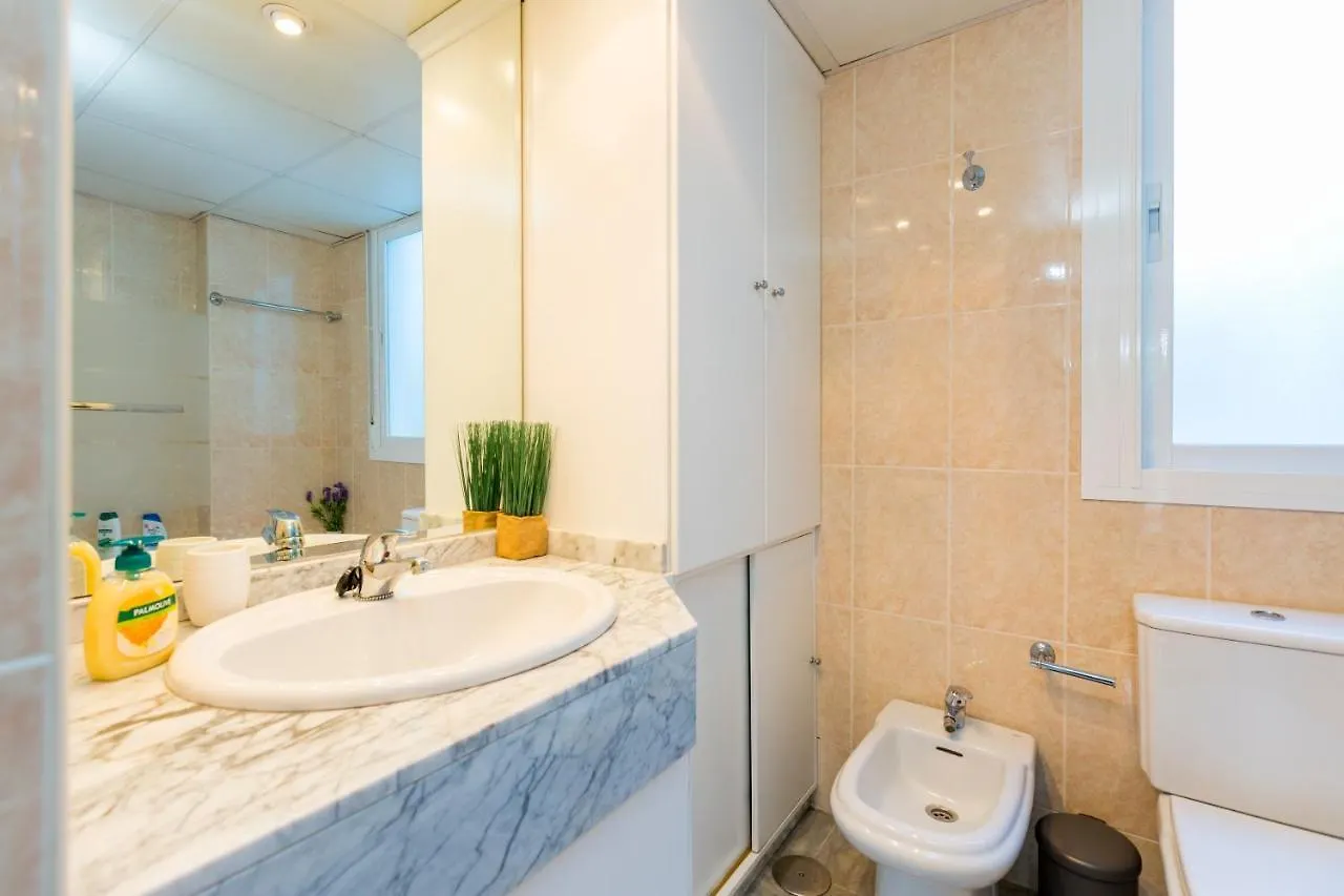 4 Bedroom Apartment In Puerto Banus 150 Meters From The Beach ماربيا